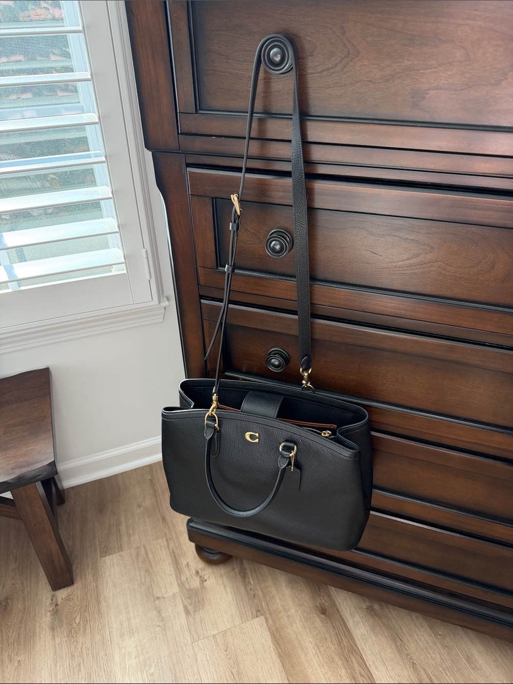 Coach legacy pebble leather bag 35 Blavk Leather Tote Bag with Gold Hardware